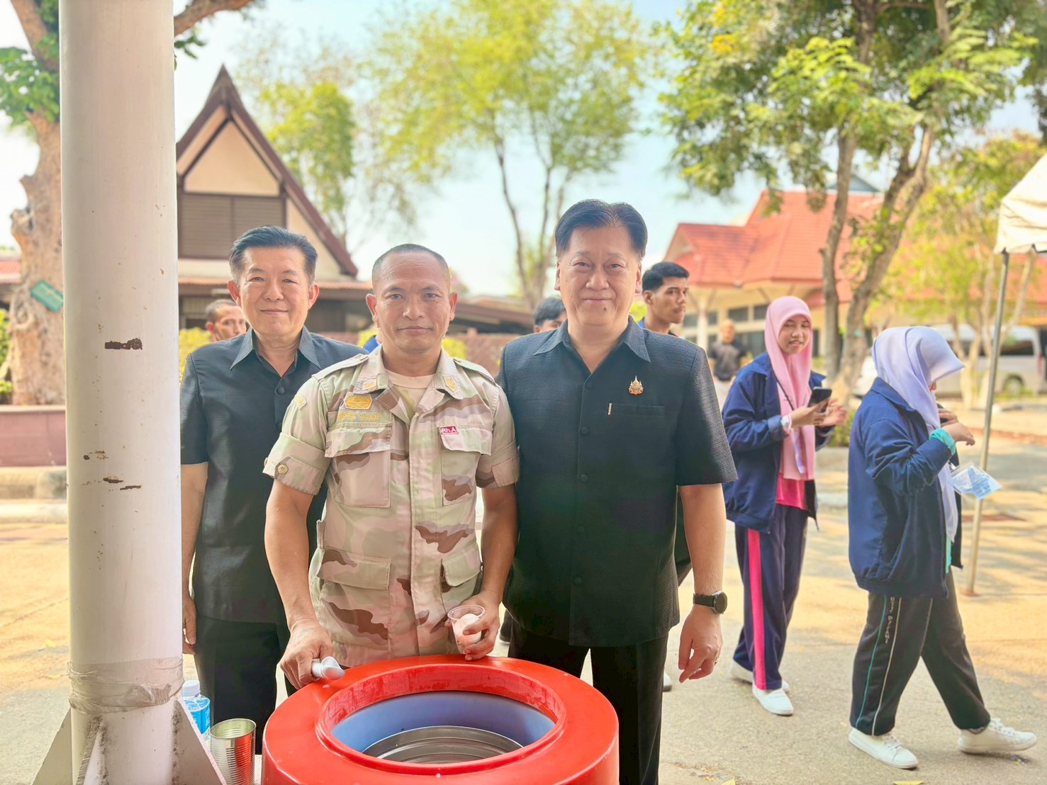 LINE_ALBUM_สานใจไทย สู่ใจใต้ รุ่นที่ 46_260409_48.jpg