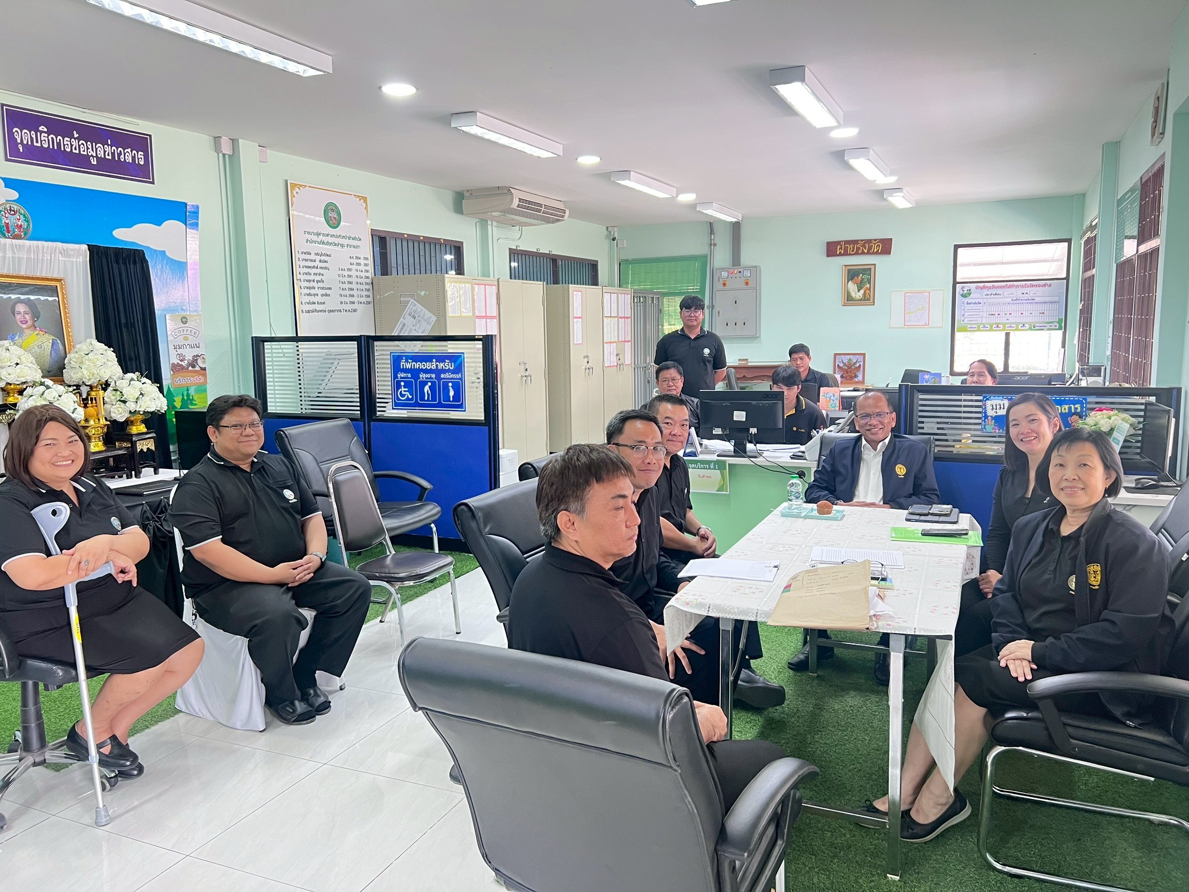 LINE_ALBUM_ตรวจราชการครั้งที่ 1 สาขาแม่ทา_260220_16.jpg