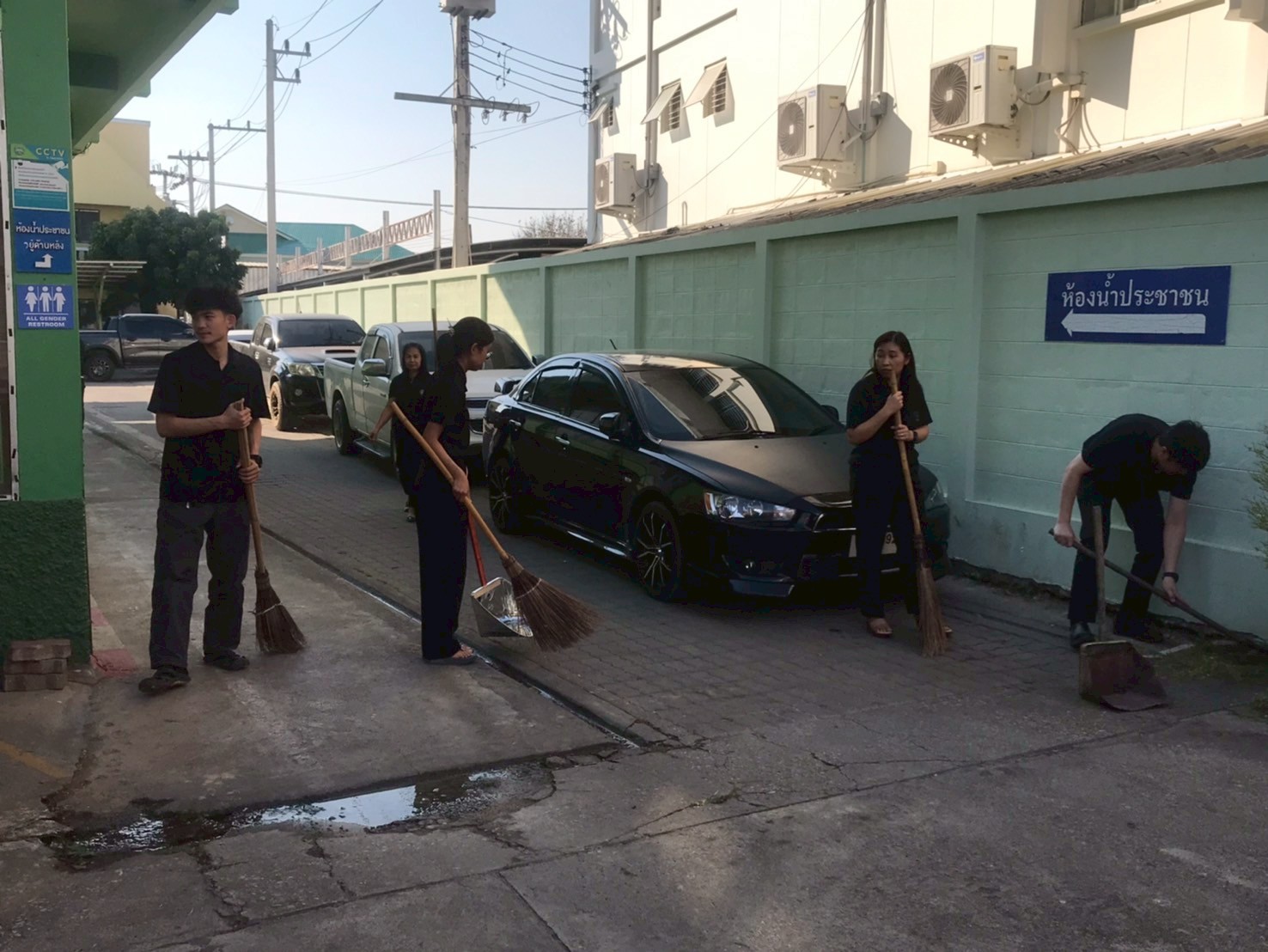 LINE_ALBUM_กิจกรรม5ส. 5-2-69_260206_23.jpg