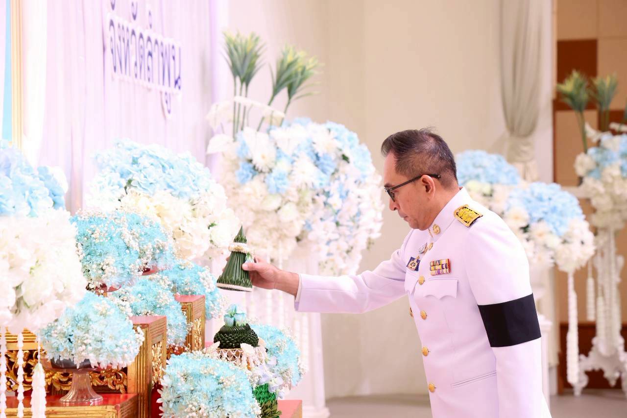 LINE_ALBUM_ลงนามถวายพระพรเจ้าฟ้าทีปังกรฯ29-04-69_260429_4.jpg