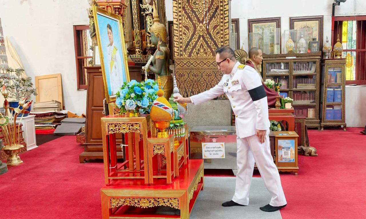 LINE_ALBUM_พิธีเจริญพระพุทธมนต์และตักบาตร 29-4-69_260429_8.jpg