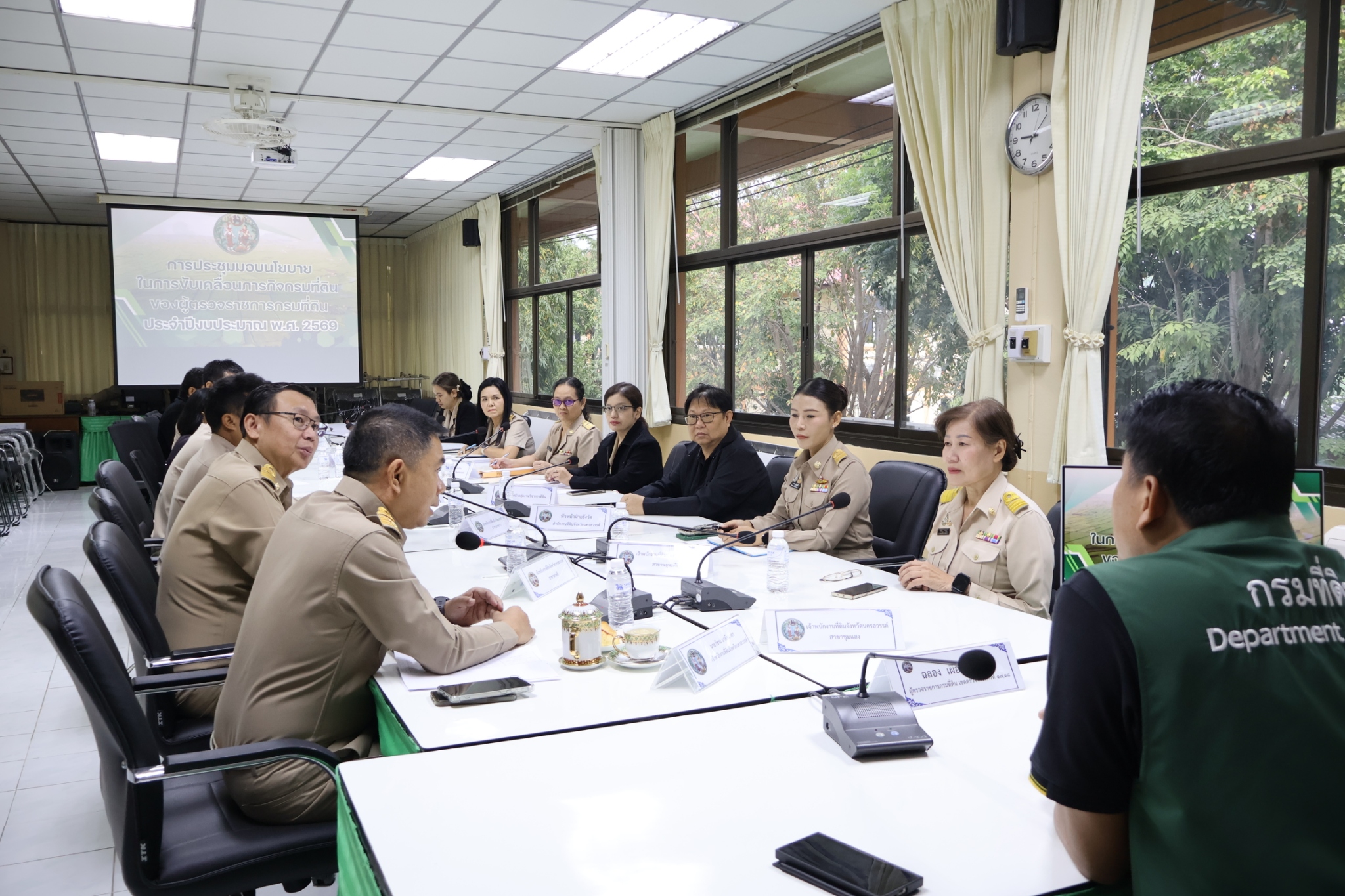LINE_ALBUM_ตรวจราชการ 26.1.69_260126_52.jpg