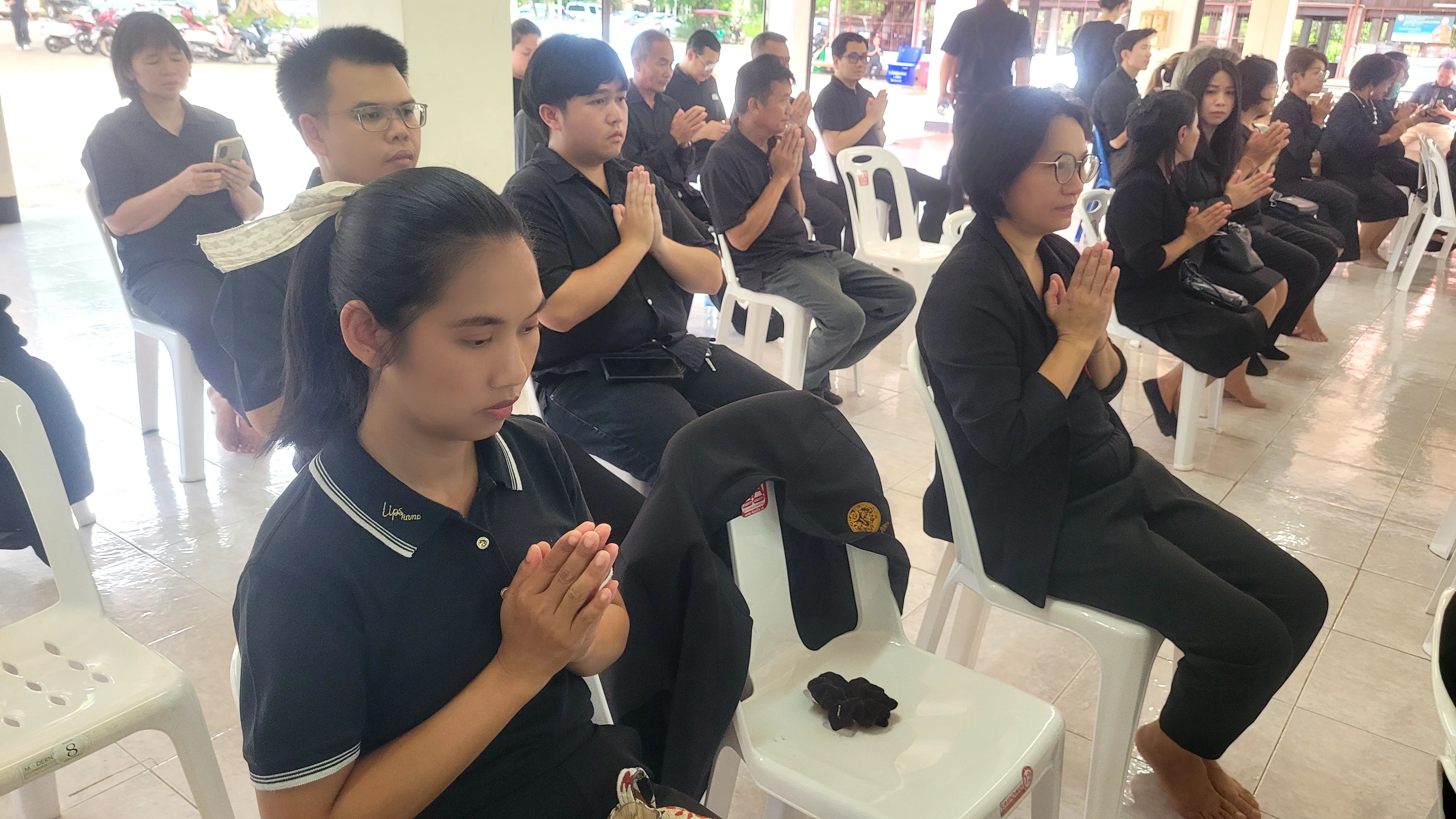 LINE_ALBUM_ร่วมพิธี บำเพ็ญกุศลสวดพระอภิธรรมวัดป_260622_1.jpg