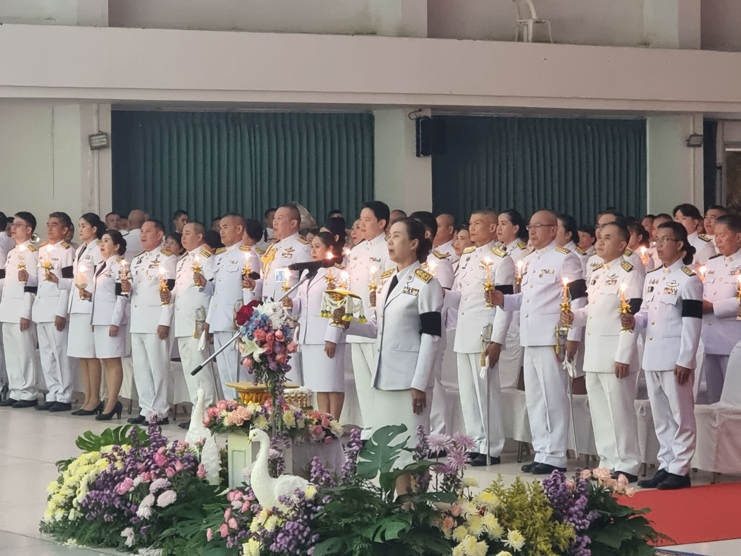 LINE_ALBUM_ร่วมพิธีวางพานพุ่มจุดเทียนชัยฯ 28 ก.ค 69_260807_24.jpg