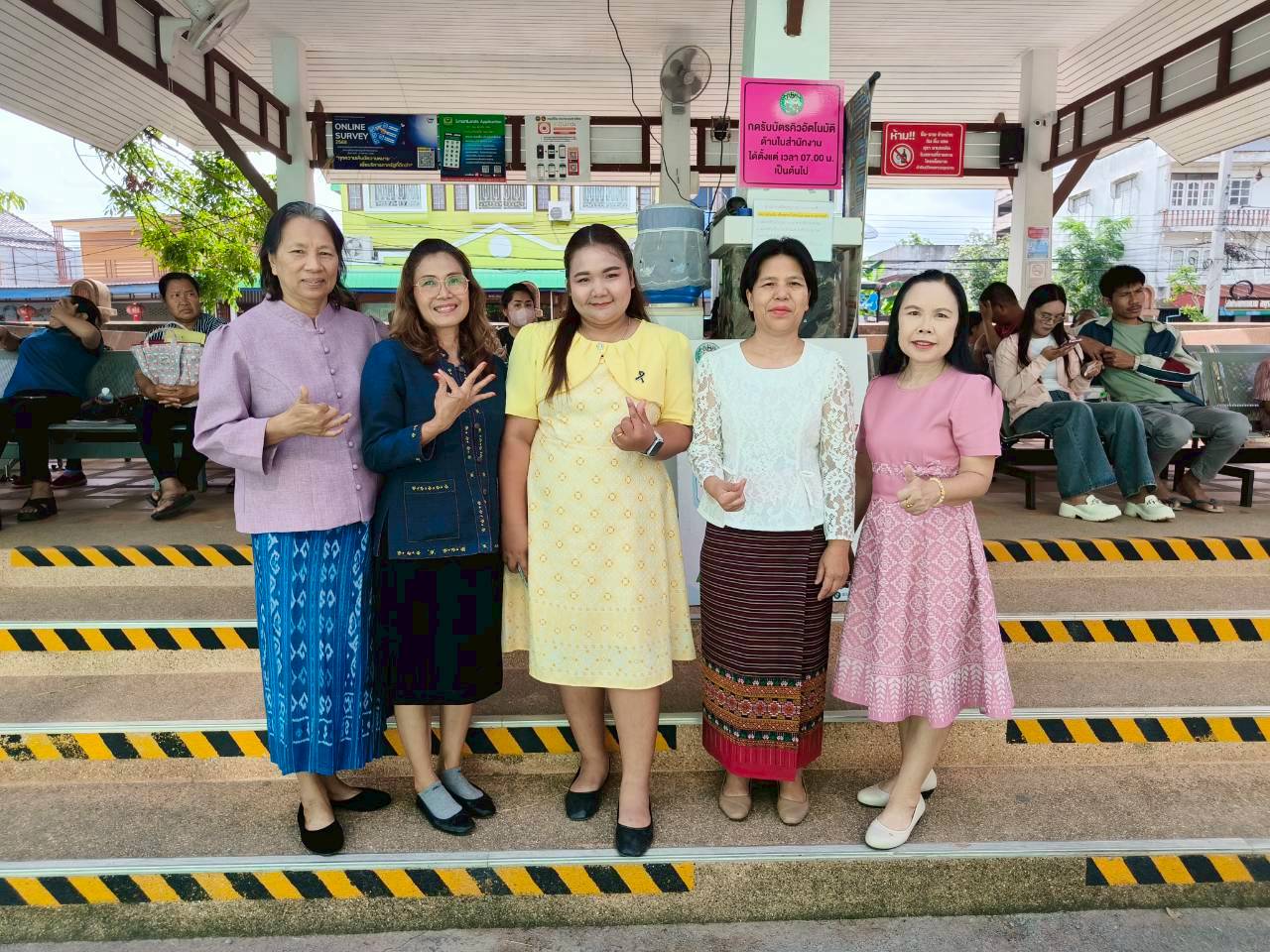 LINE_ALBUM_แต่งไทย_มิถุนายน_69_260605_12.jpg