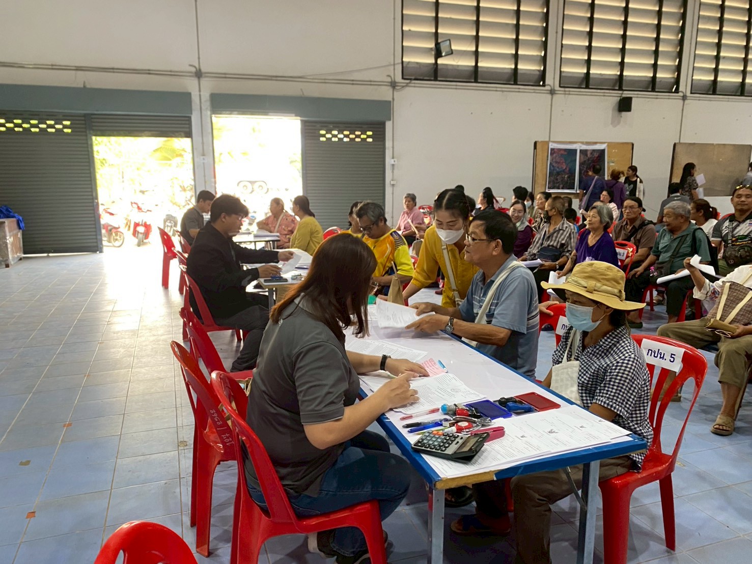 7-LINE_ALBUM_ลงพื้นที่ ณ ที่ว่าการอำเภอปาย_260427_22.jpg