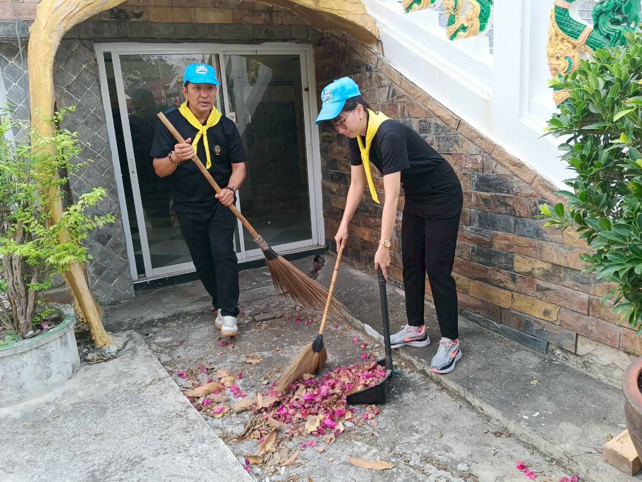 LINE_ALBUM_จิตอาสา วัดพิมพา_260218_41.jpg