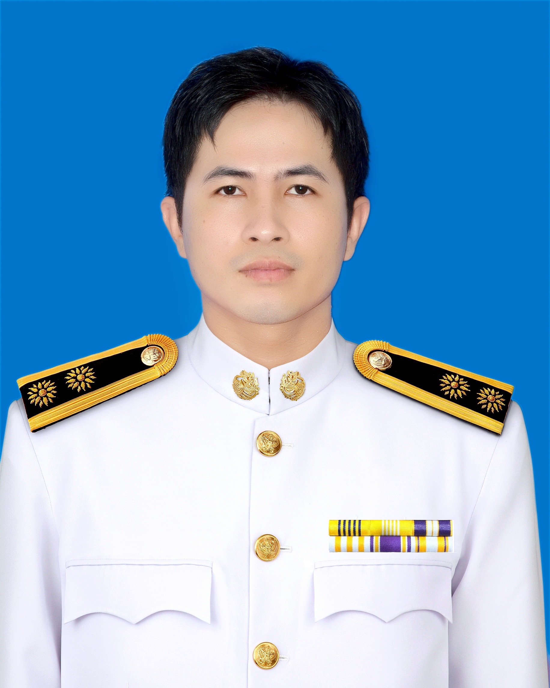 นายชินวัตร ขาวสู่.png