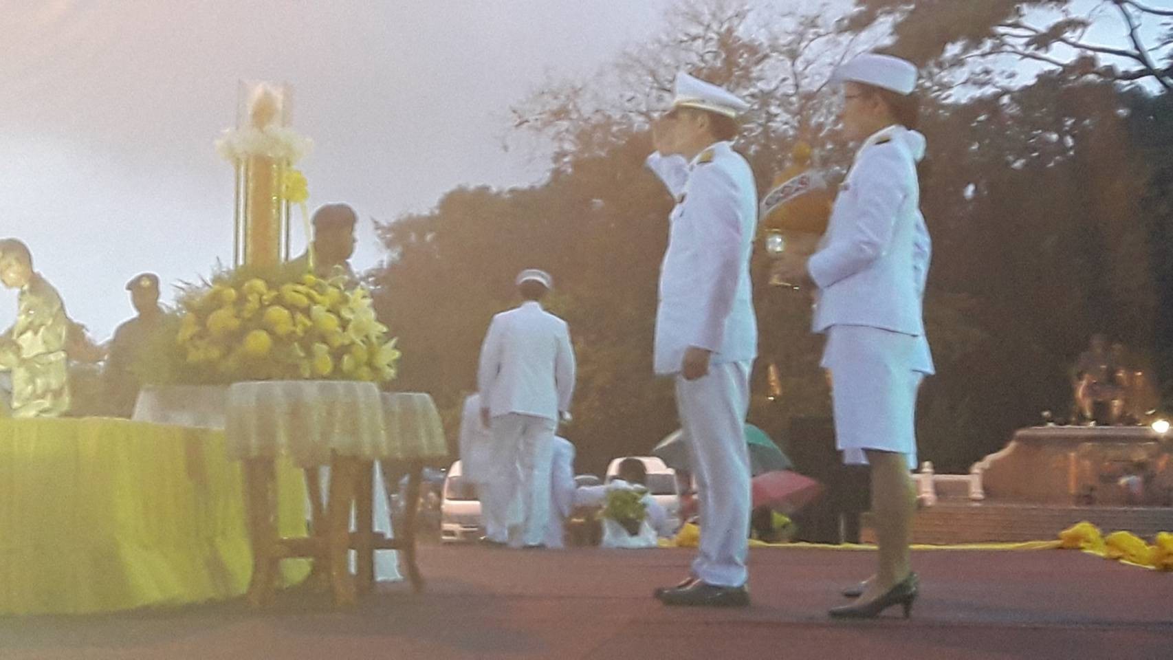 งานพิธีเย็น280761_๑๘๐๗๓๑_0005.jpg