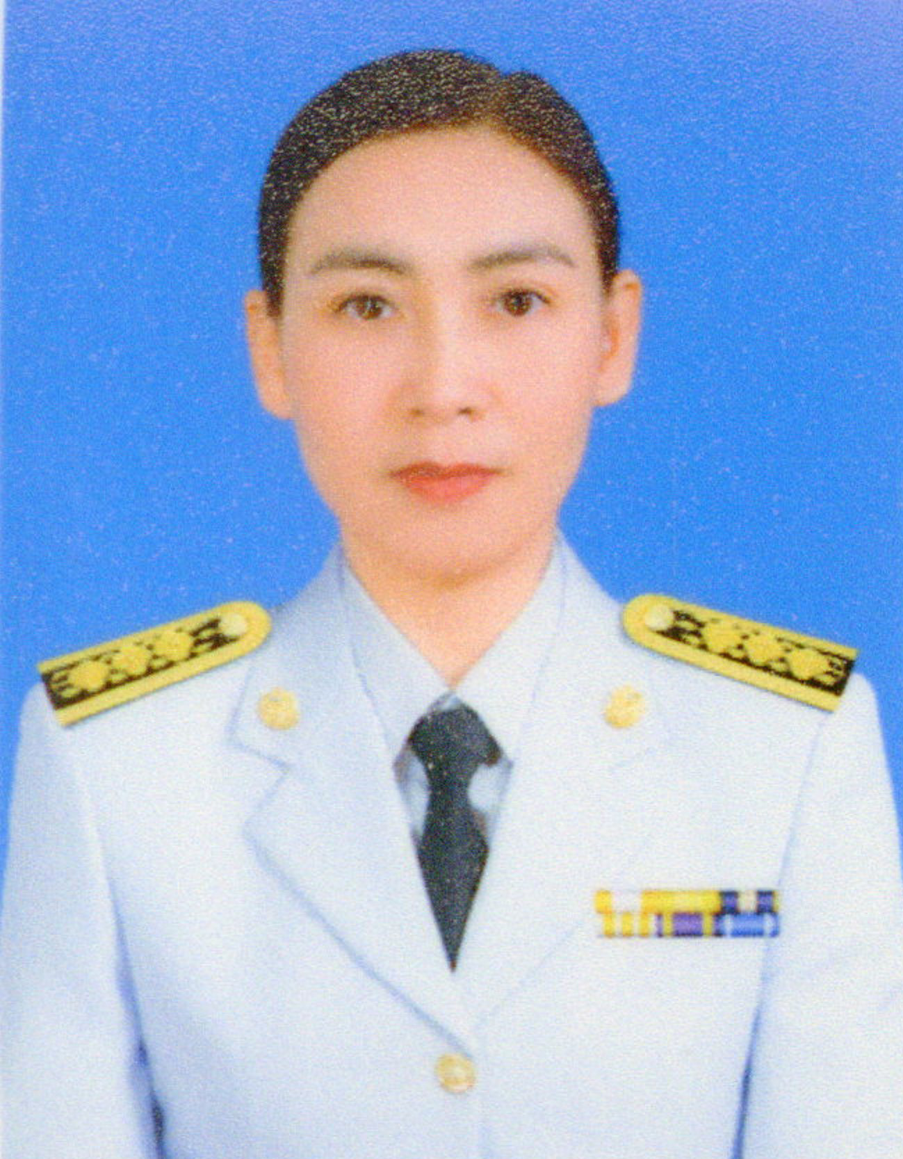 นางสาวลำพรรณ  บุญชาติ          เจ้าพนักงานการเงินและบัญชีปฏิบัติงาน (2).jpg