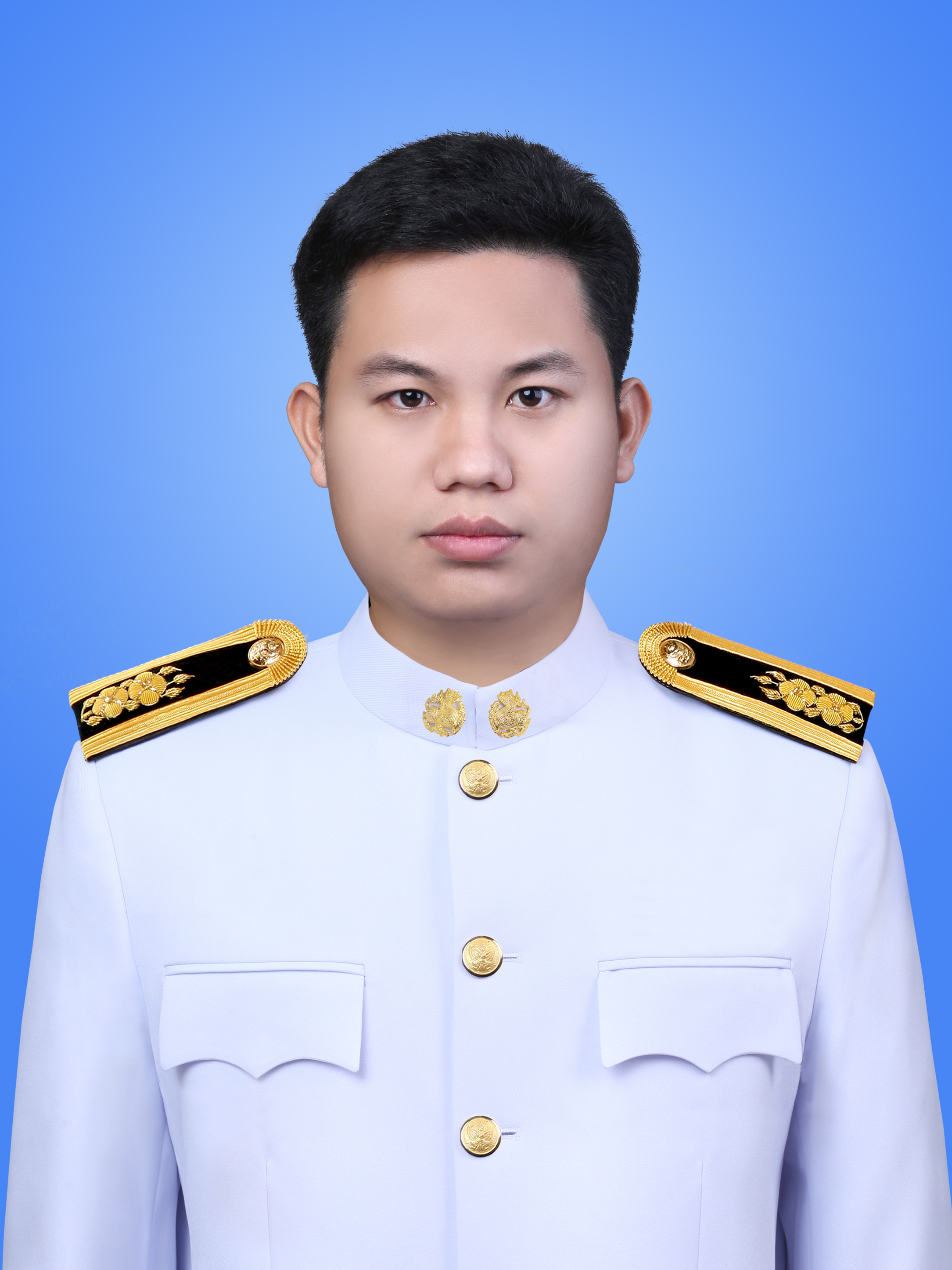 รูปชุดขาว บรรจุ.jpg